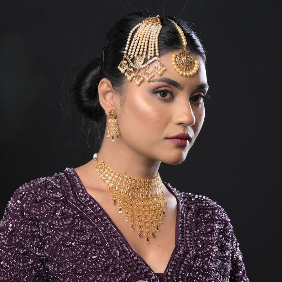 Arabian headpiece jewelry for brides in Nampally