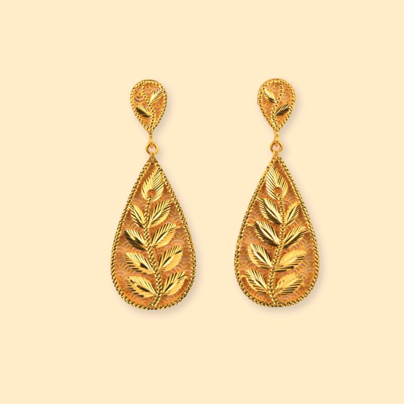gold earrings