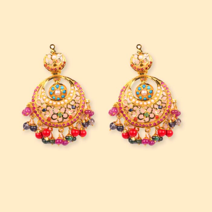 gold earring