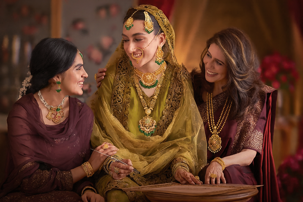 Best layered gold jewellery for muslim brides