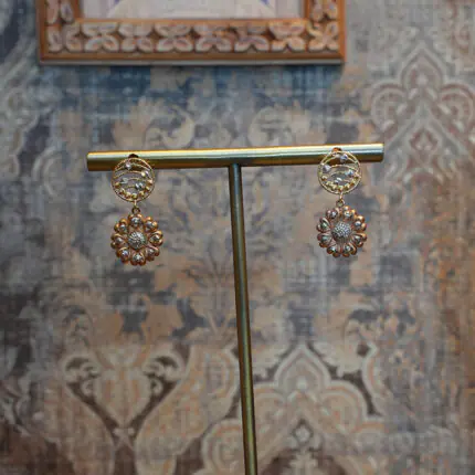Rosette Elegance Gold Earrings